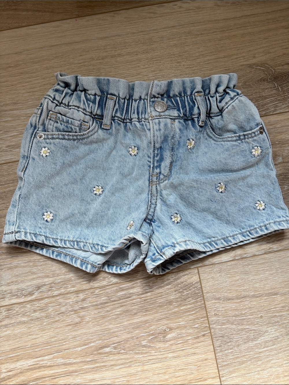 GAP toddler shorts